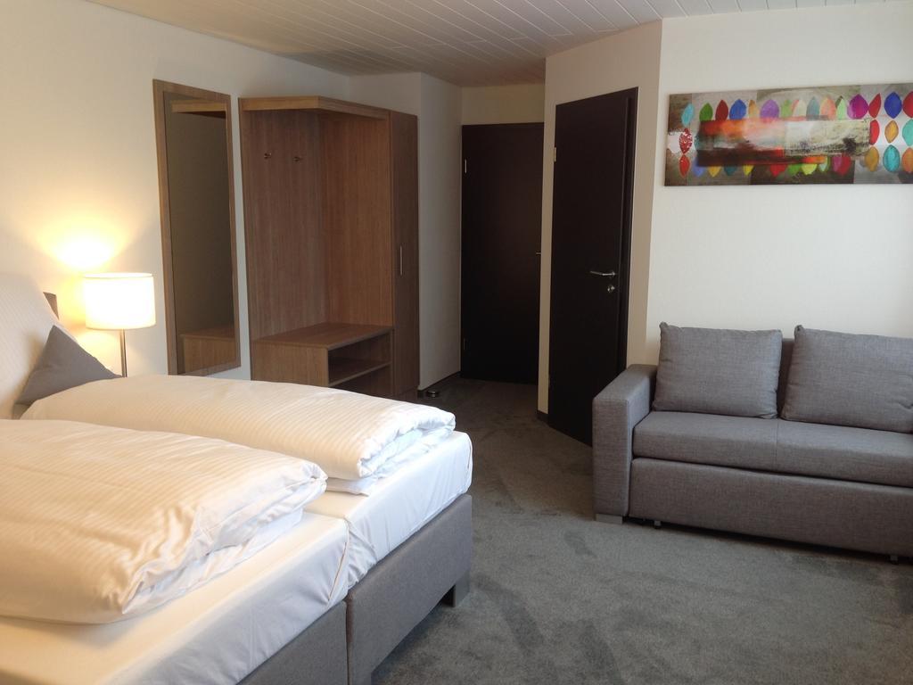 Tankbar'S Hotelchen Heroldsberg Kamer foto